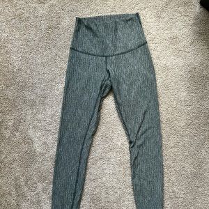 Lululemon leggings size 6